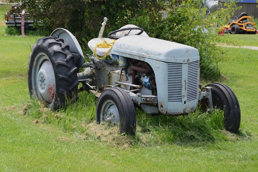 Photo tractor auction
