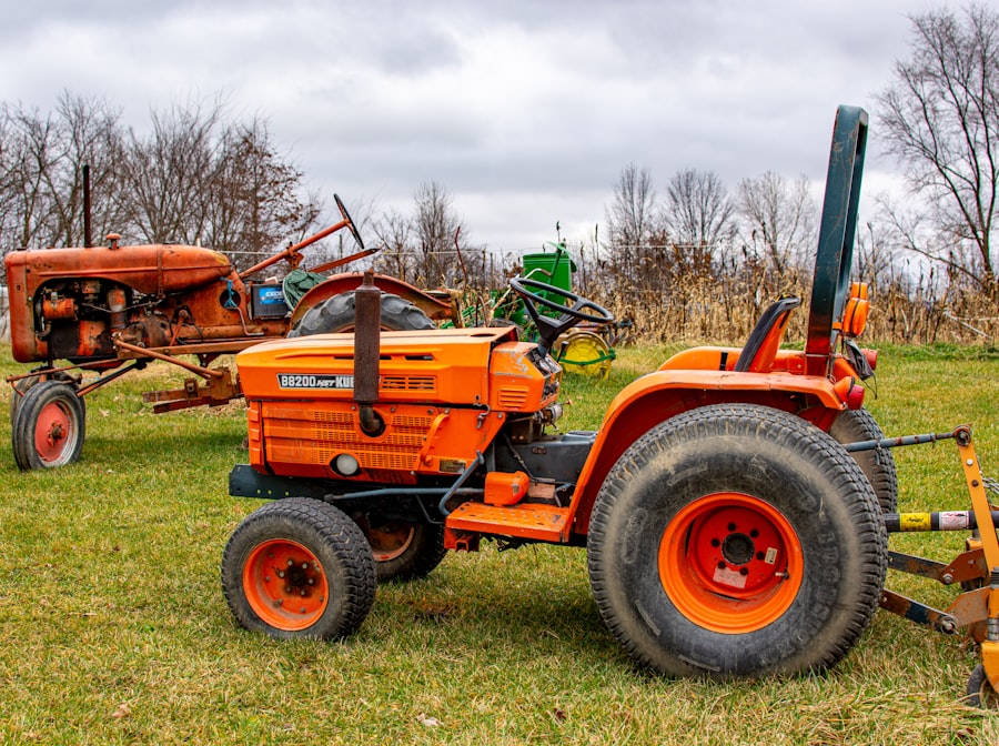 Photo farm equipment auctions