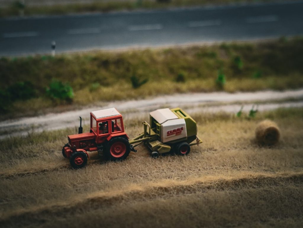 Photo tractor auctions