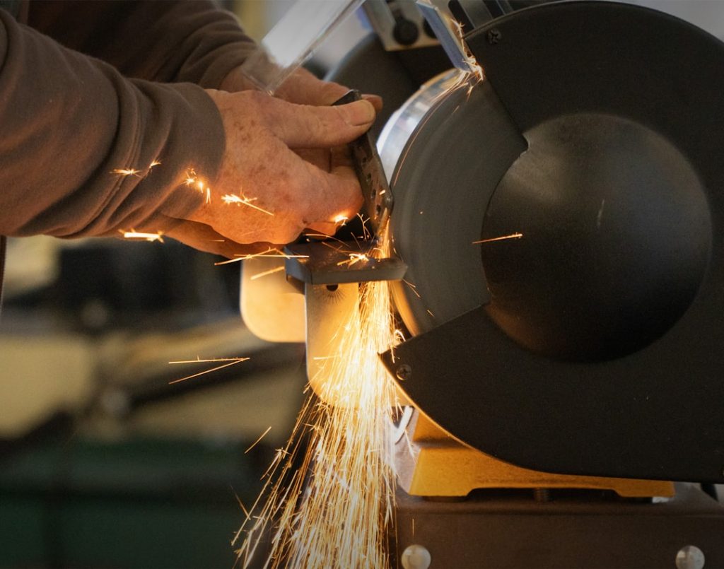 Photo grinding machine